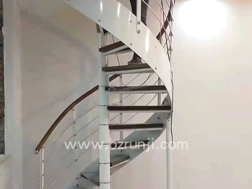 中柱卷板楼梯-031